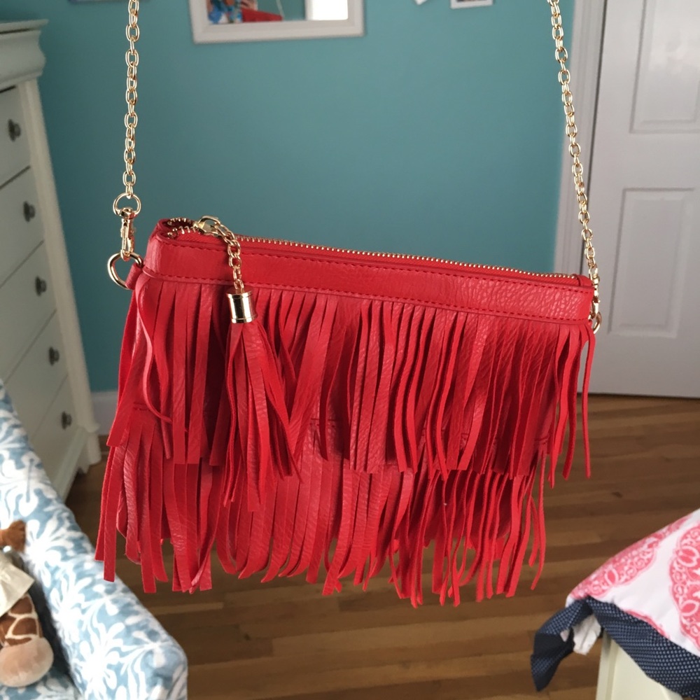 🔥 RED FRINGE BAG🔥